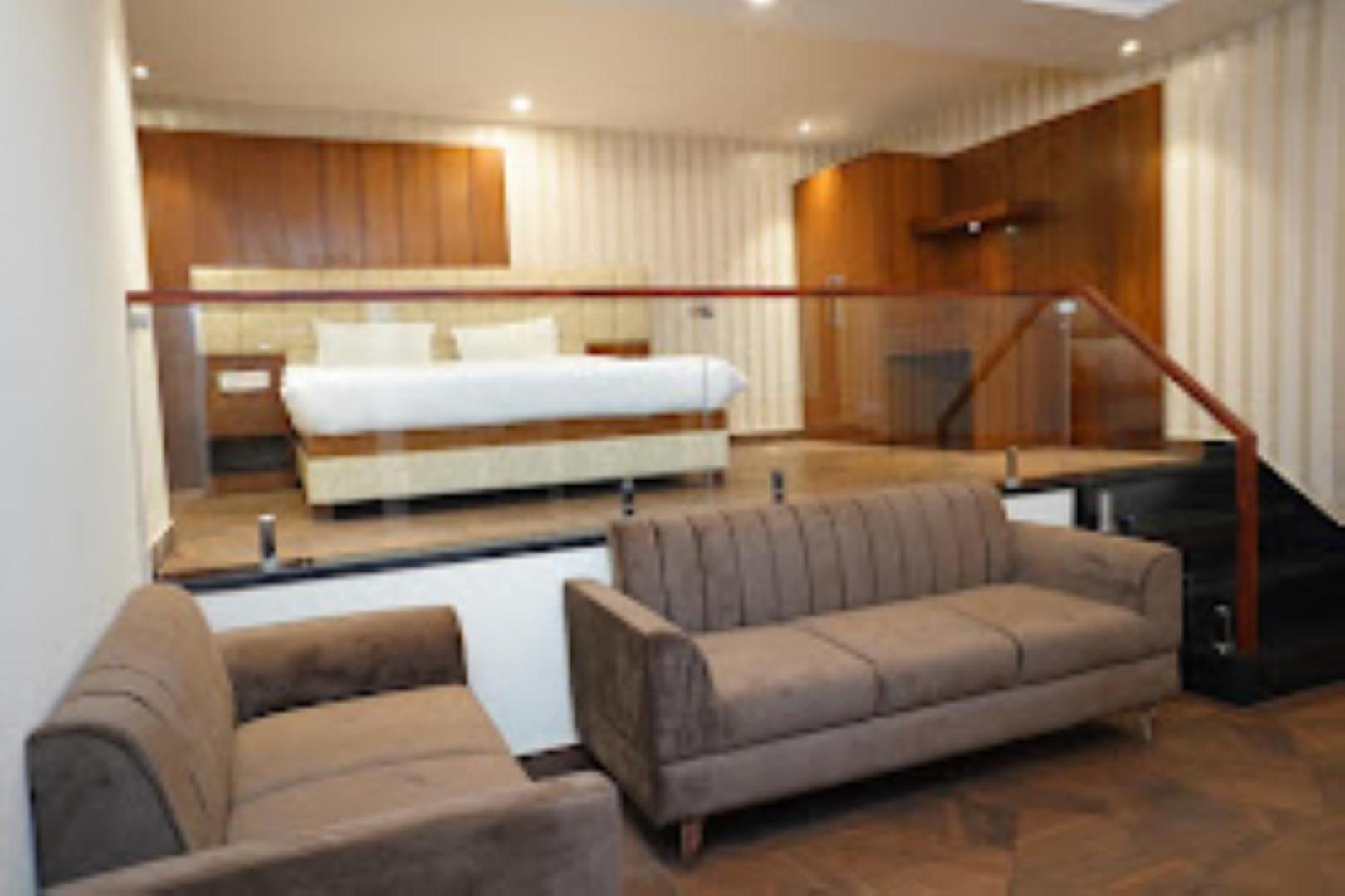 Hotel Mintella , Varanasi — Photos 1